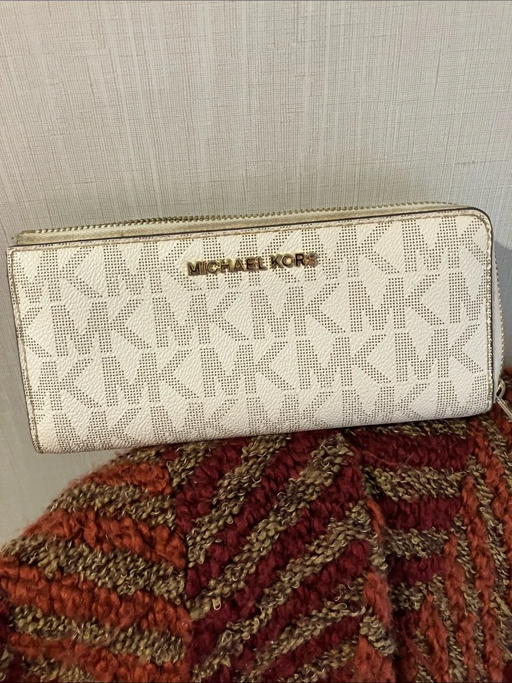 Michael Kors Cream Signature Zip-Around Wallet with Gold Logo